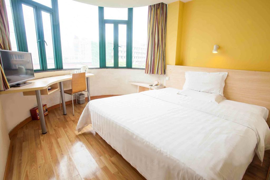 7Days Inn Hengyang West Jiefang Road University Of South China Номер фото